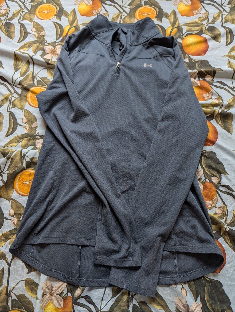Under Armour Women's Gray Quarter Zip Pullover Sweatshirt – Size Medium